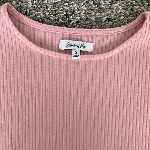 Shades of Rose Brynn Dress - perfect for Valentines - Picture 2 of 4